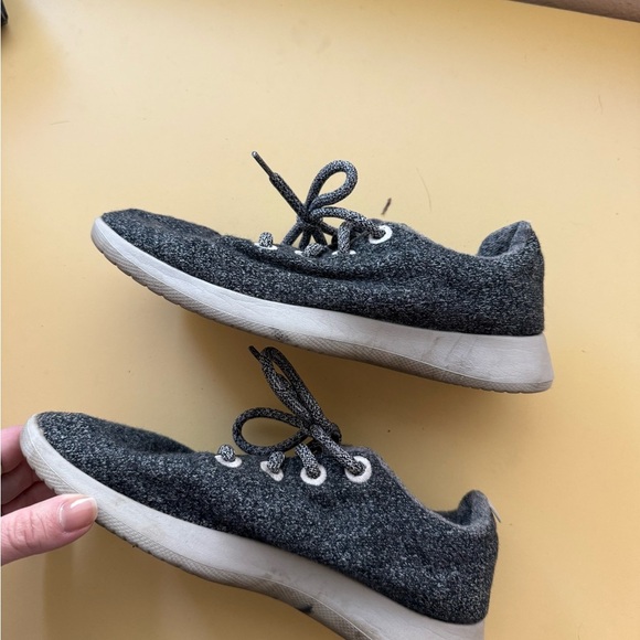 ALLBIRDS | Women’s Wool Runners Grey Sneakers - Picture 5 of 10
